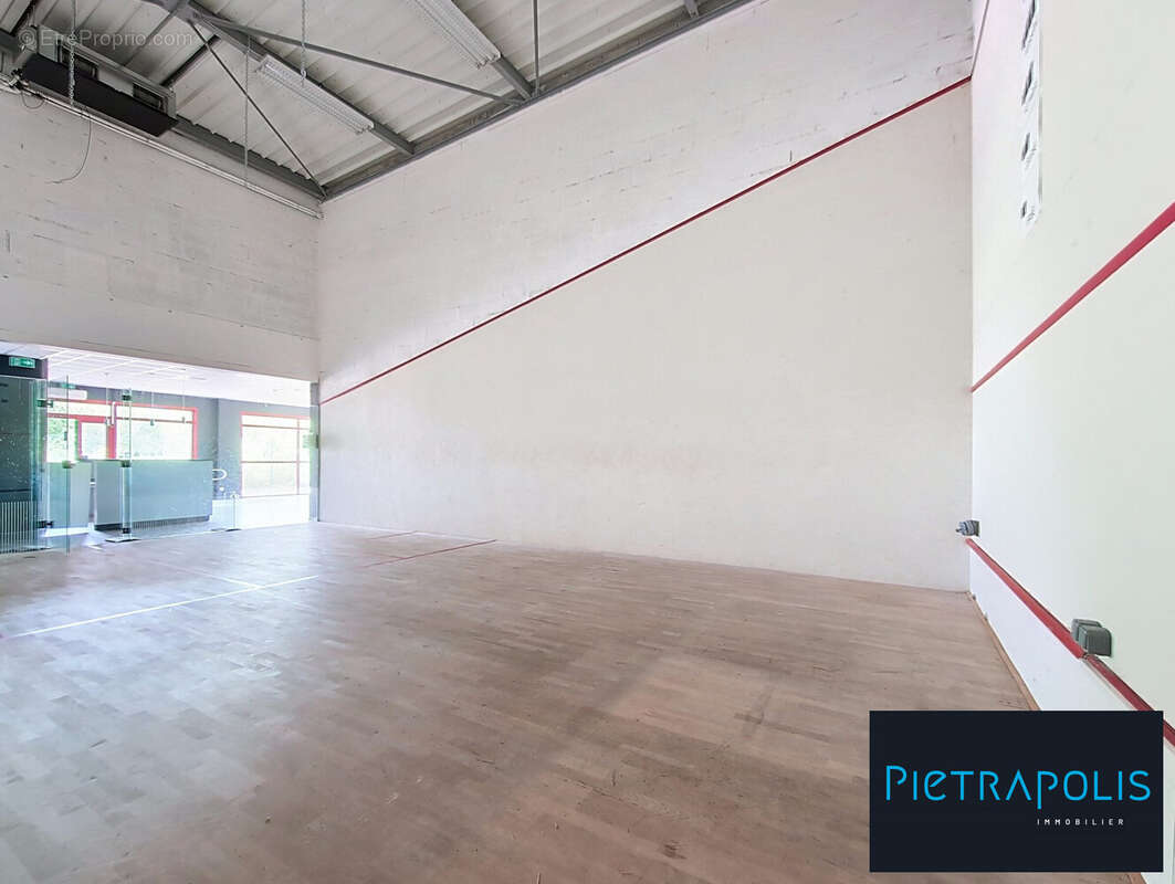 Commerce à CHAUMONT