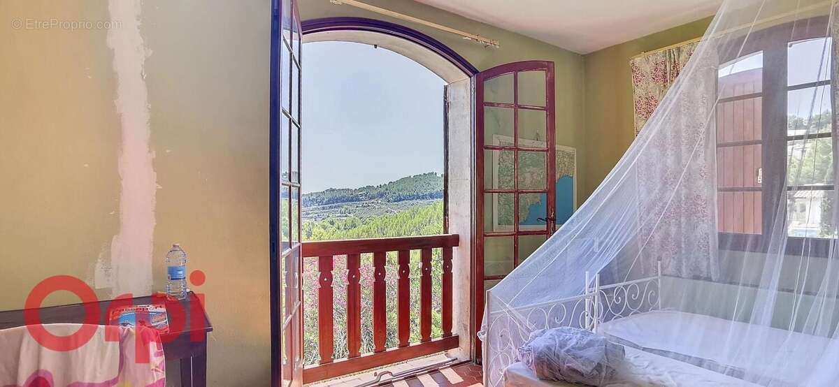 Maison à LA CADIERE-D&#039;AZUR