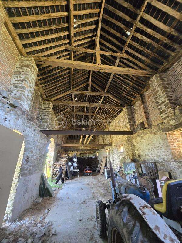 Maison à MARTIGNE-SUR-MAYENNE