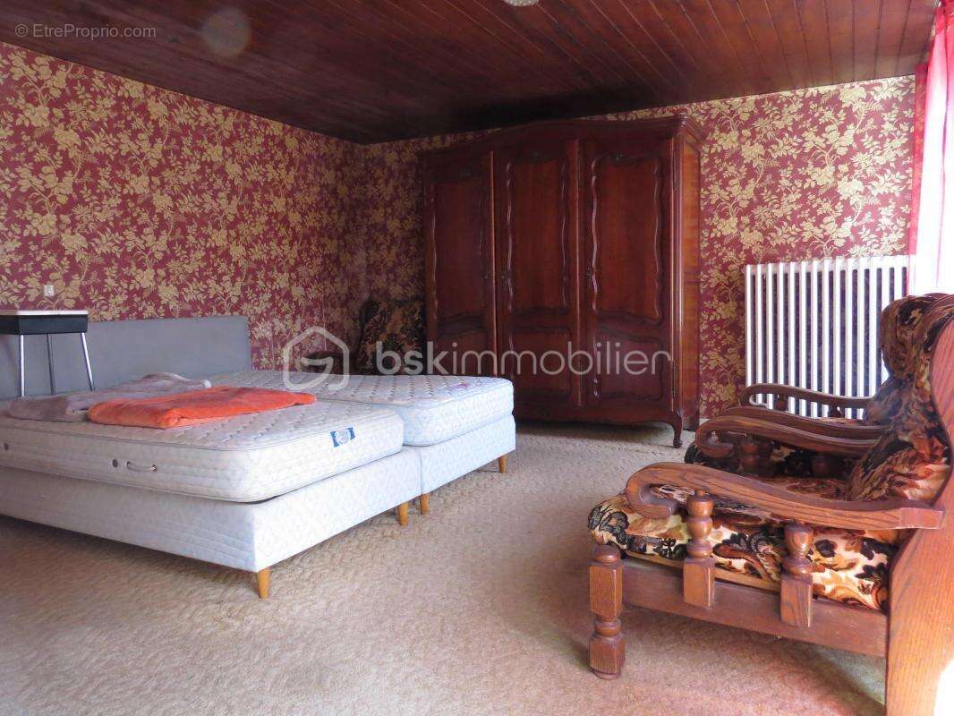 Maison à AZAY-SUR-THOUET