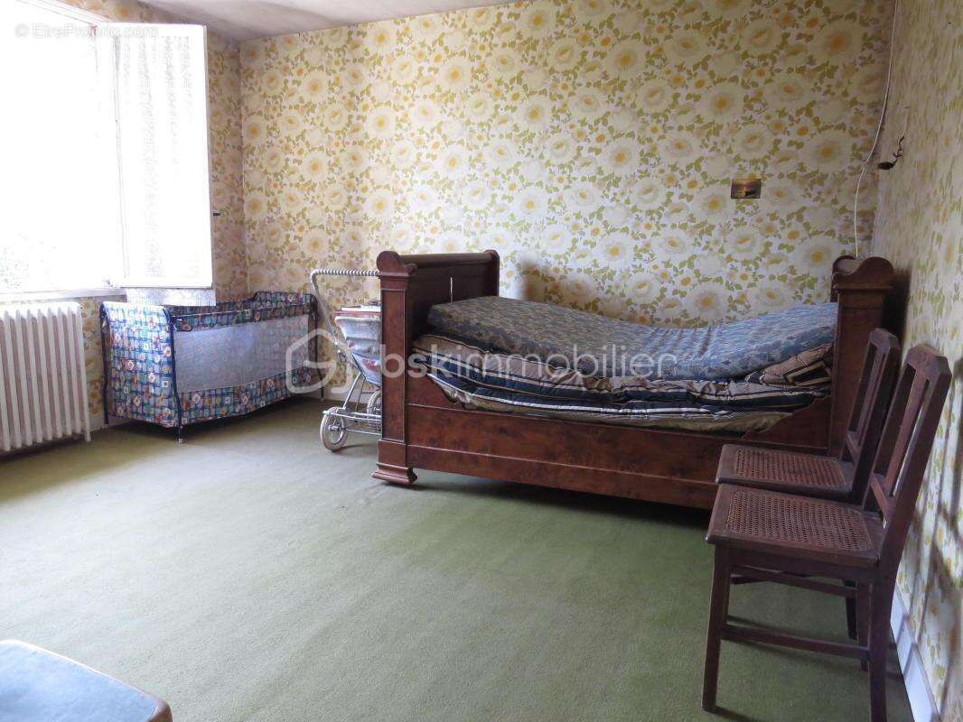 Maison à AZAY-SUR-THOUET