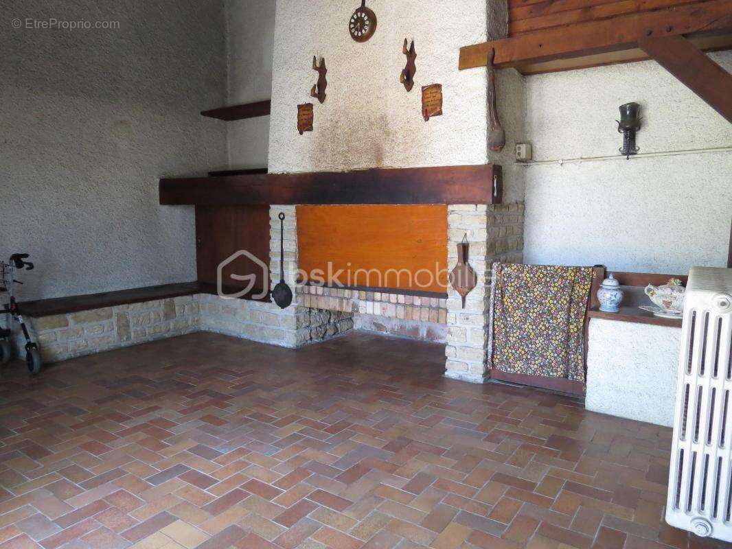 Maison à AZAY-SUR-THOUET