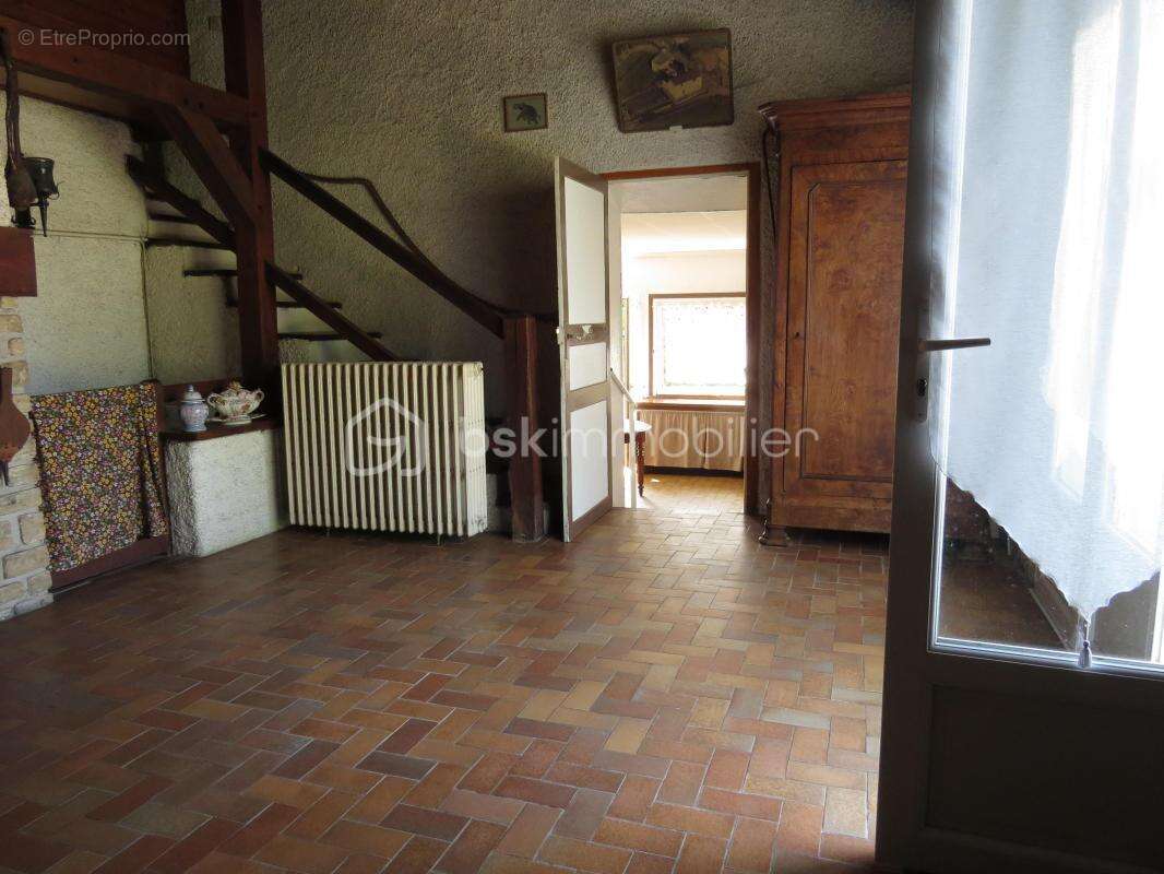 Maison à AZAY-SUR-THOUET