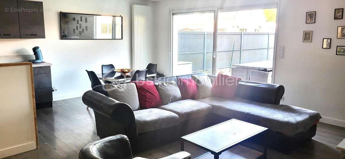 Maison à SAINT-LYPHARD