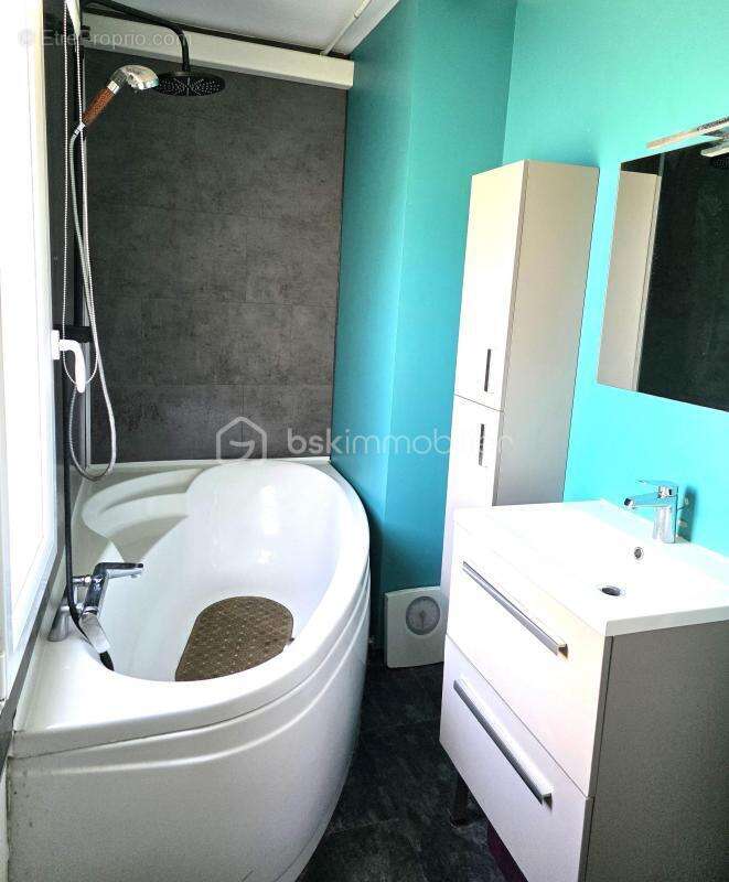 Maison à SAINT-LYPHARD