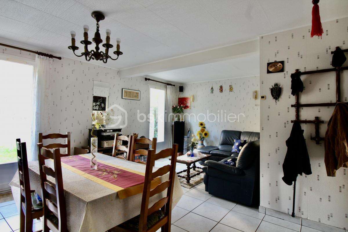 Maison à LIVRY-GARGAN