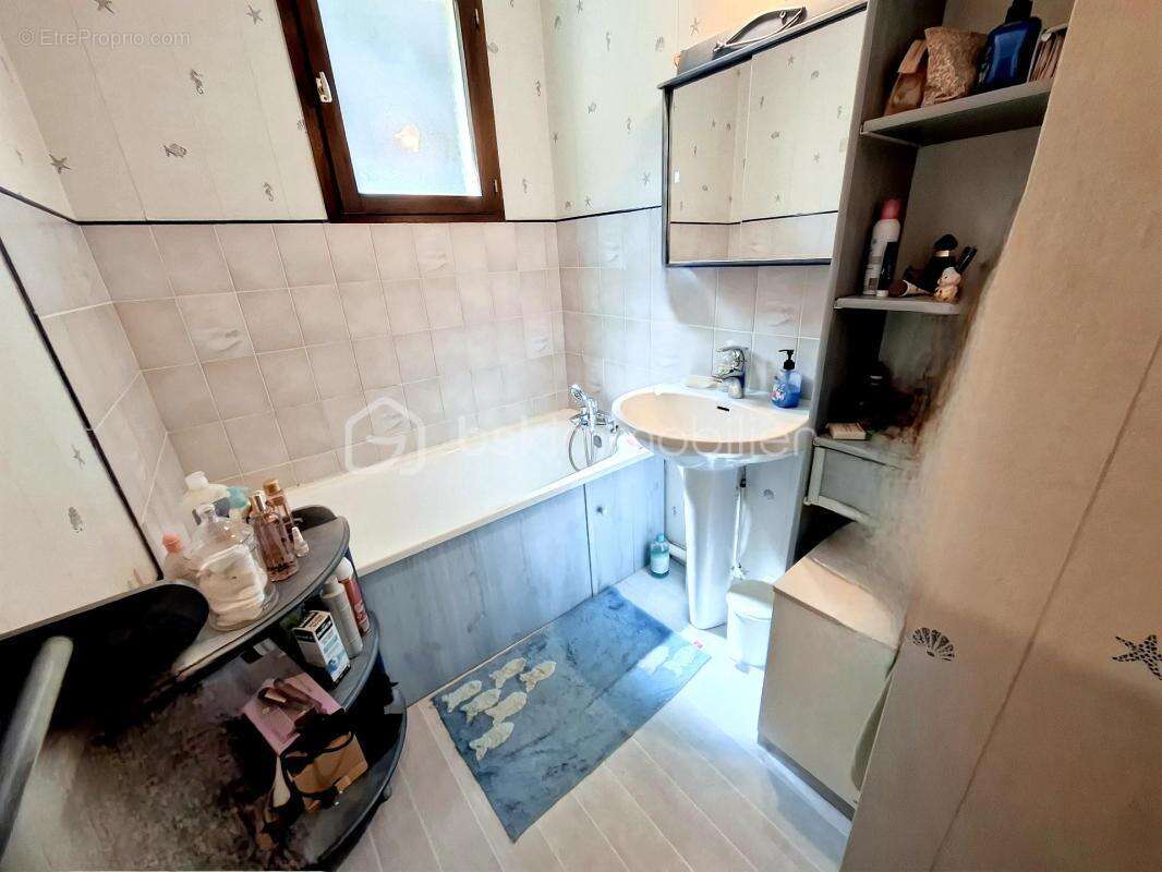 Maison à AIX-EN-OTHE