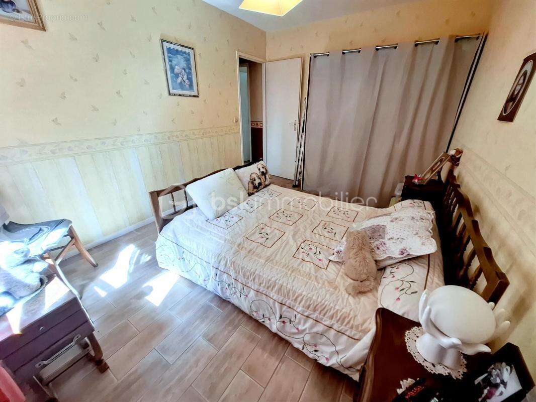 Maison à AIX-EN-OTHE