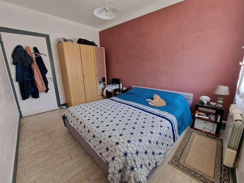 Maison à SAINT-GERMAIN-DE-MARENCENNES