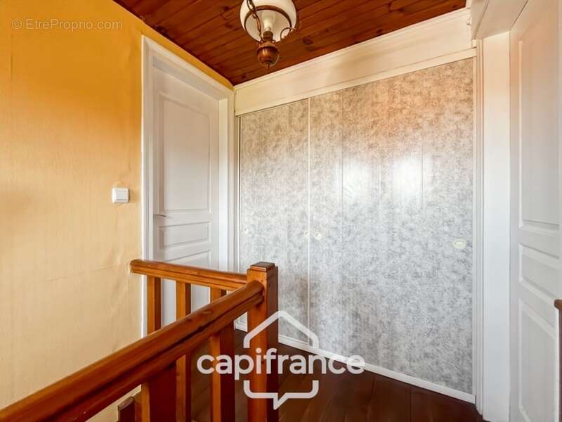 Maison à SAINT-MARTIN-EN-CAMPAGNE