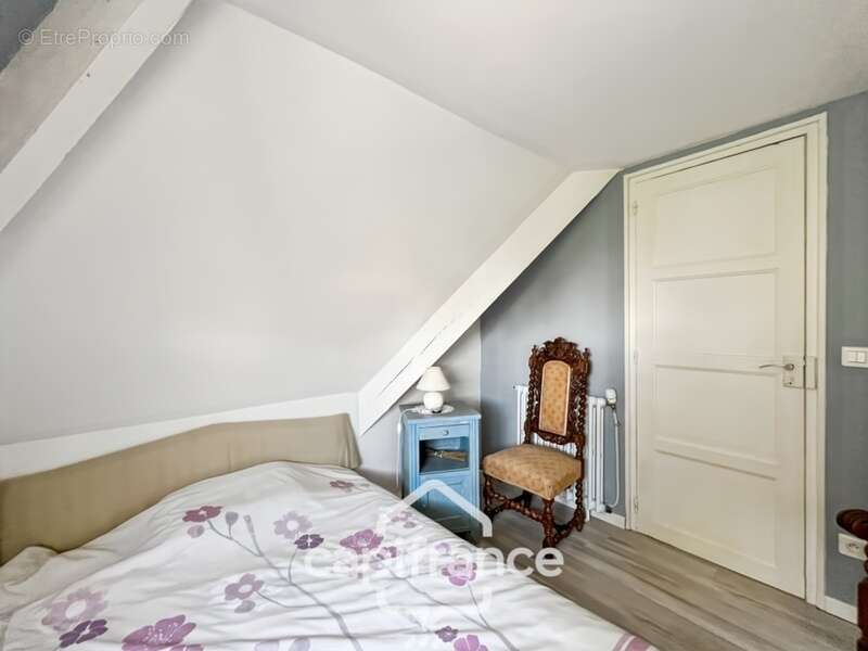 Maison à SAINT-MARTIN-EN-CAMPAGNE