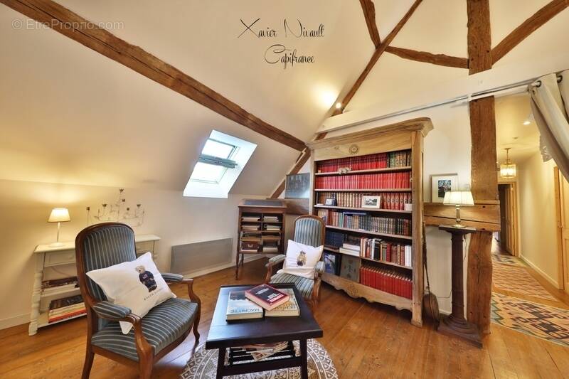 Maison à MONTPONT-EN-BRESSE