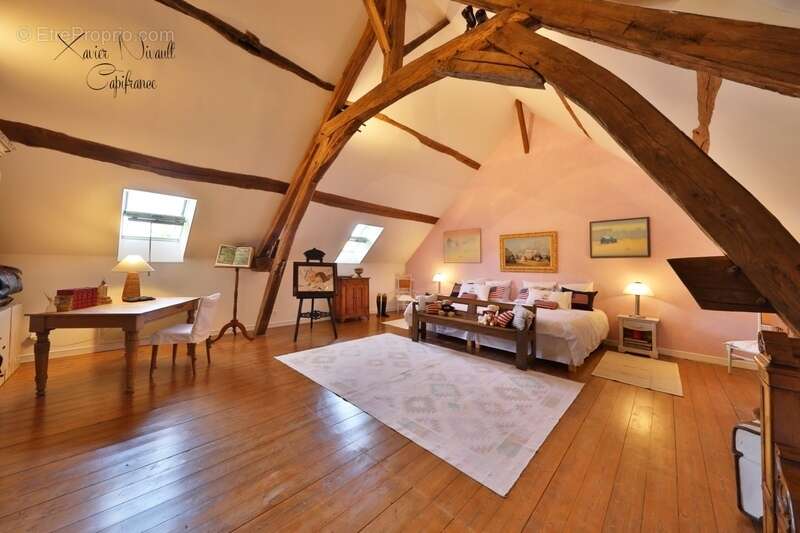 Maison à MONTPONT-EN-BRESSE