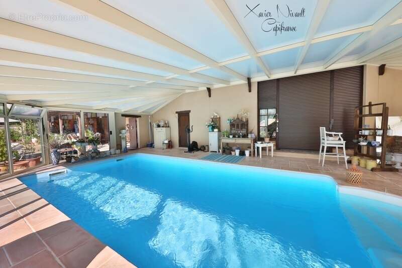 Maison à MONTPONT-EN-BRESSE