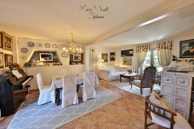 Maison à MONTPONT-EN-BRESSE