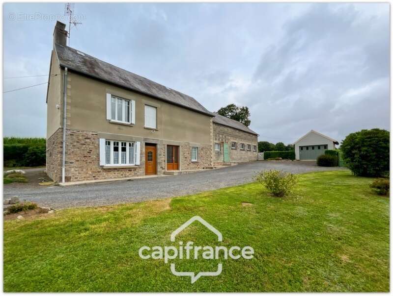 Maison à LA CHAISE-BAUDOUIN