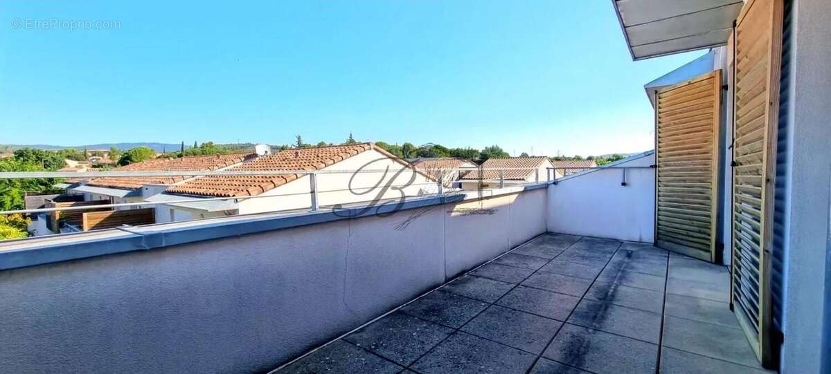 Appartement à PERTUIS