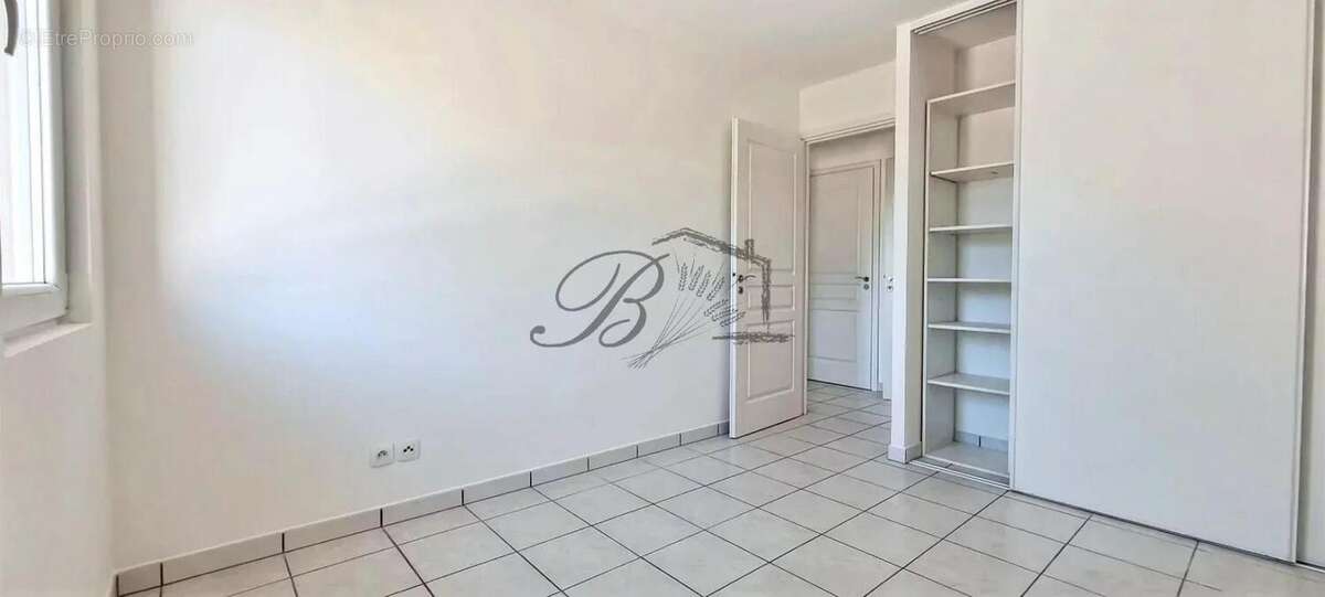 Appartement à PERTUIS