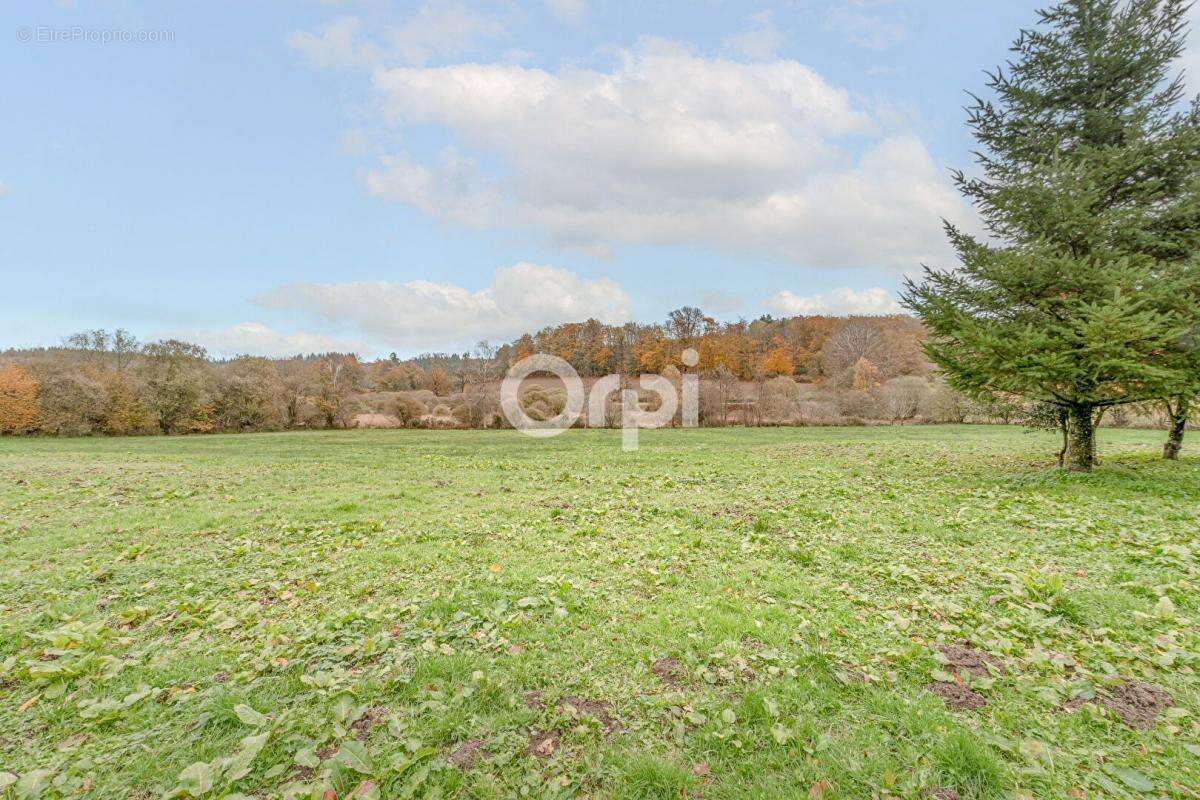 Maison à JABREILLES-LES-BORDES