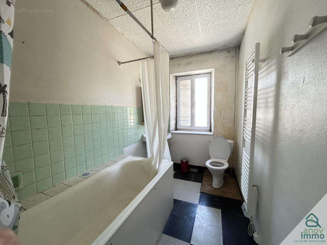 Appartement à SAINT-COUTANT-LE-GRAND