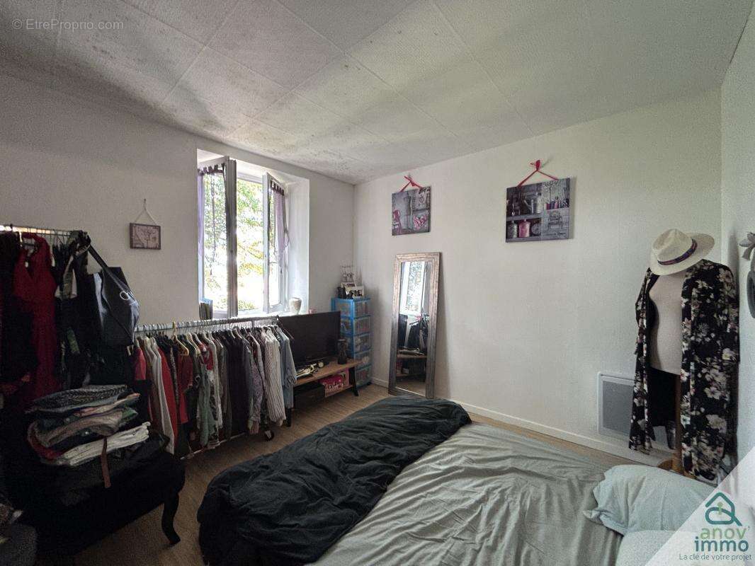 Appartement à SAINT-COUTANT-LE-GRAND