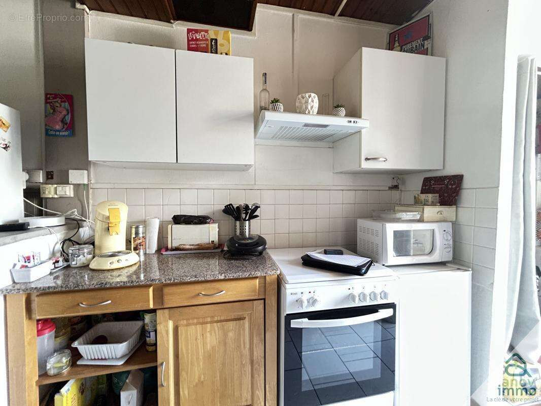 Appartement à SAINT-COUTANT-LE-GRAND