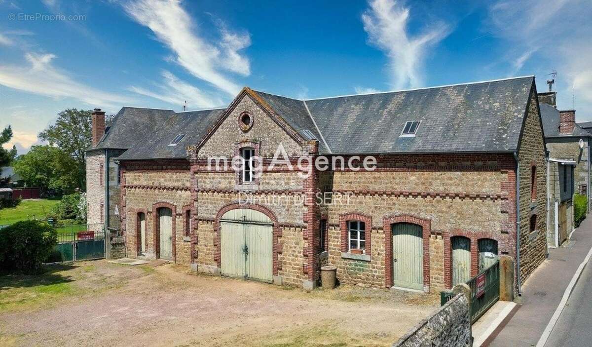 Maison à ATHIS-DE-L&#039;ORNE