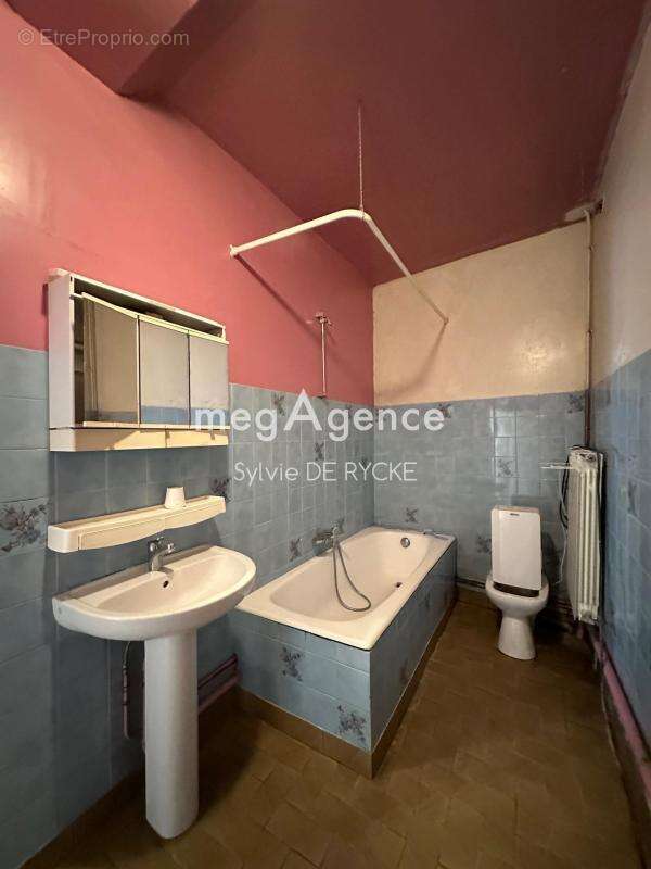 Maison à PONT-SUR-YONNE