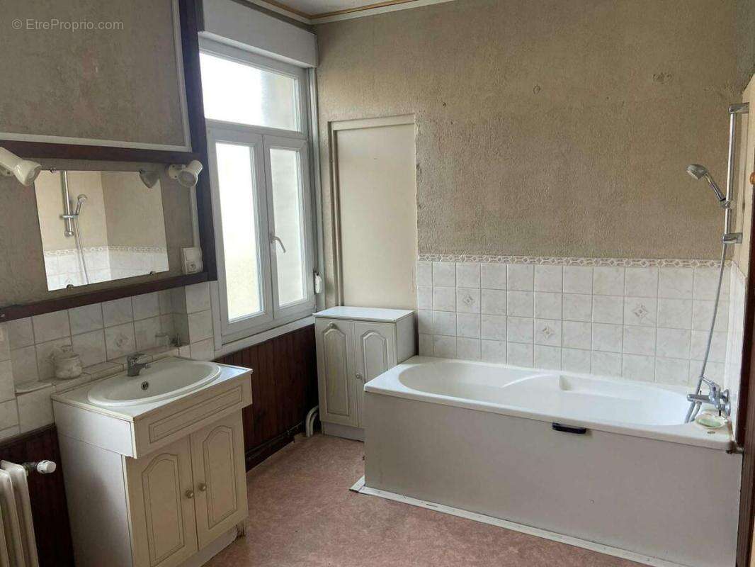 Maison à SAINT-POL-SUR-TERNOISE