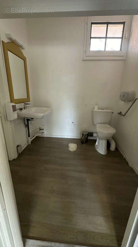 Commerce à TALMONT-SAINT-HILAIRE