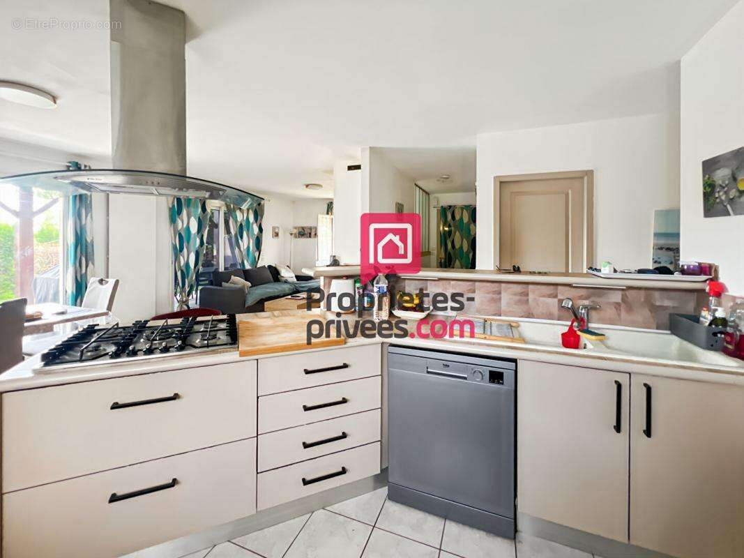 Maison à BERNOS-BEAULAC