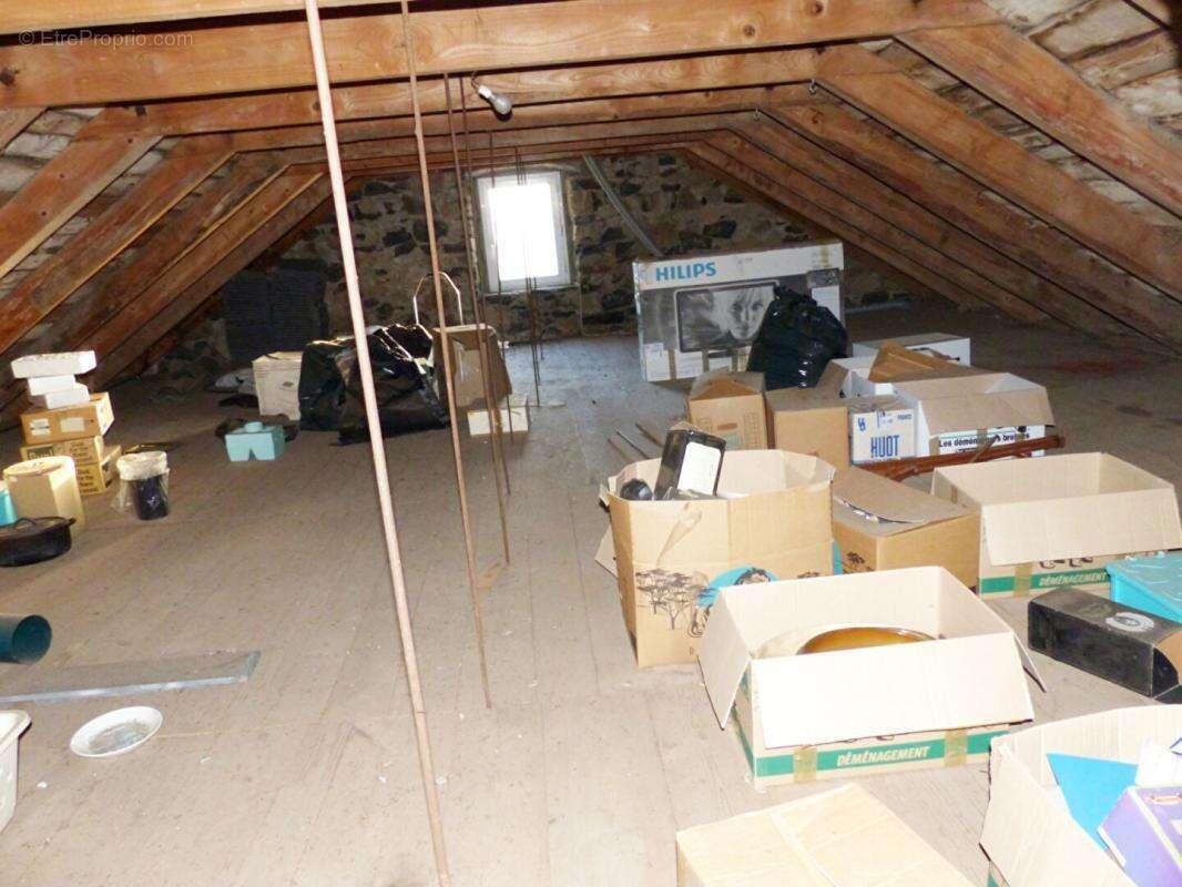 Maison à SAINT-FRONT