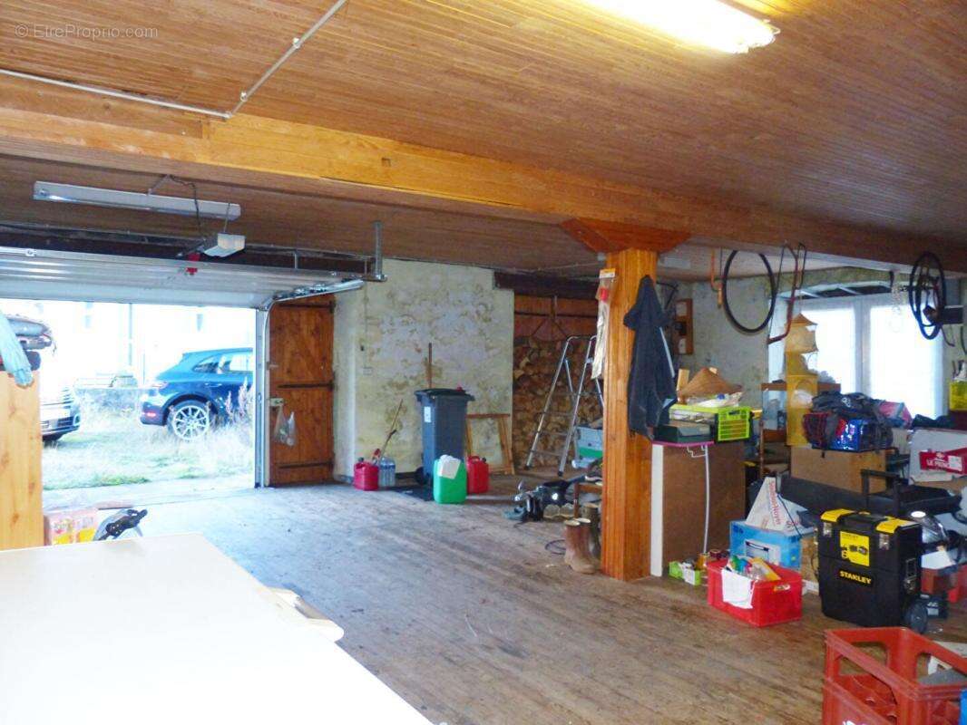 Maison à SAINT-FRONT