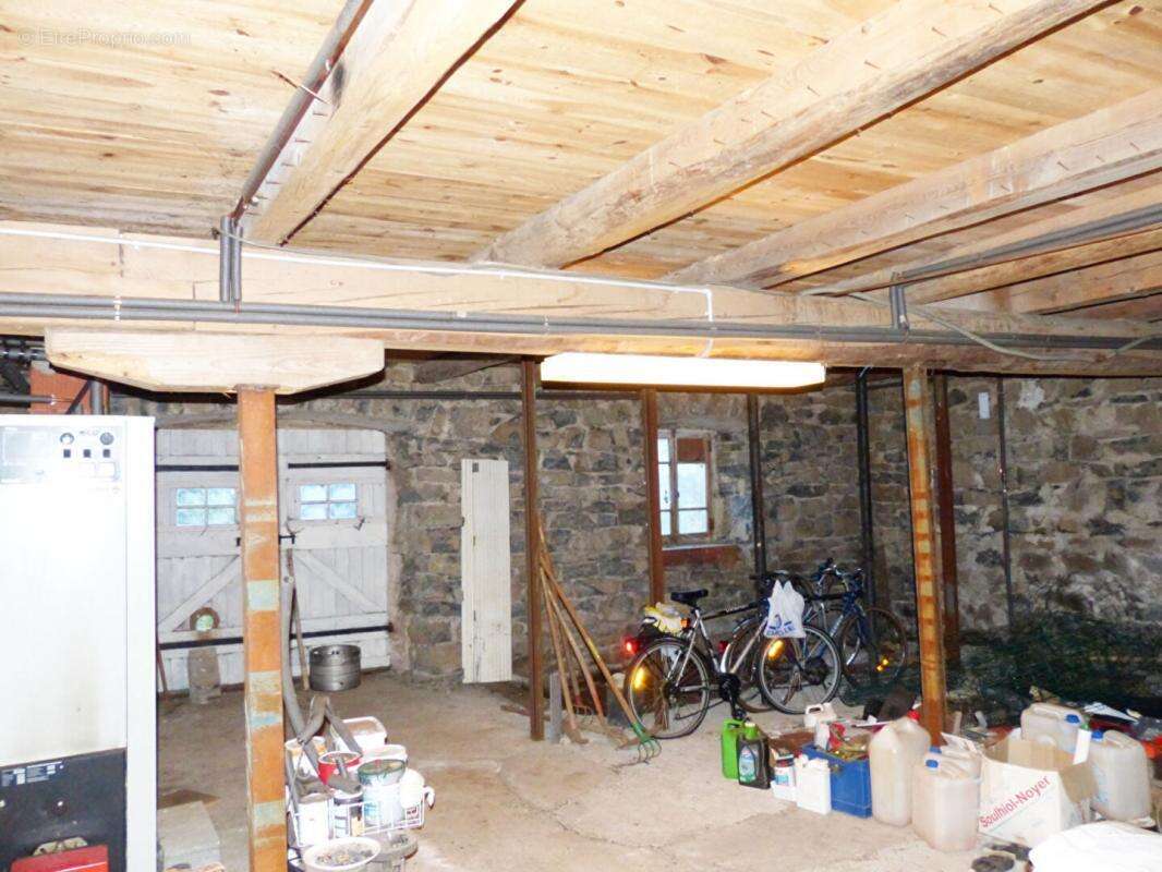 Maison à SAINT-FRONT