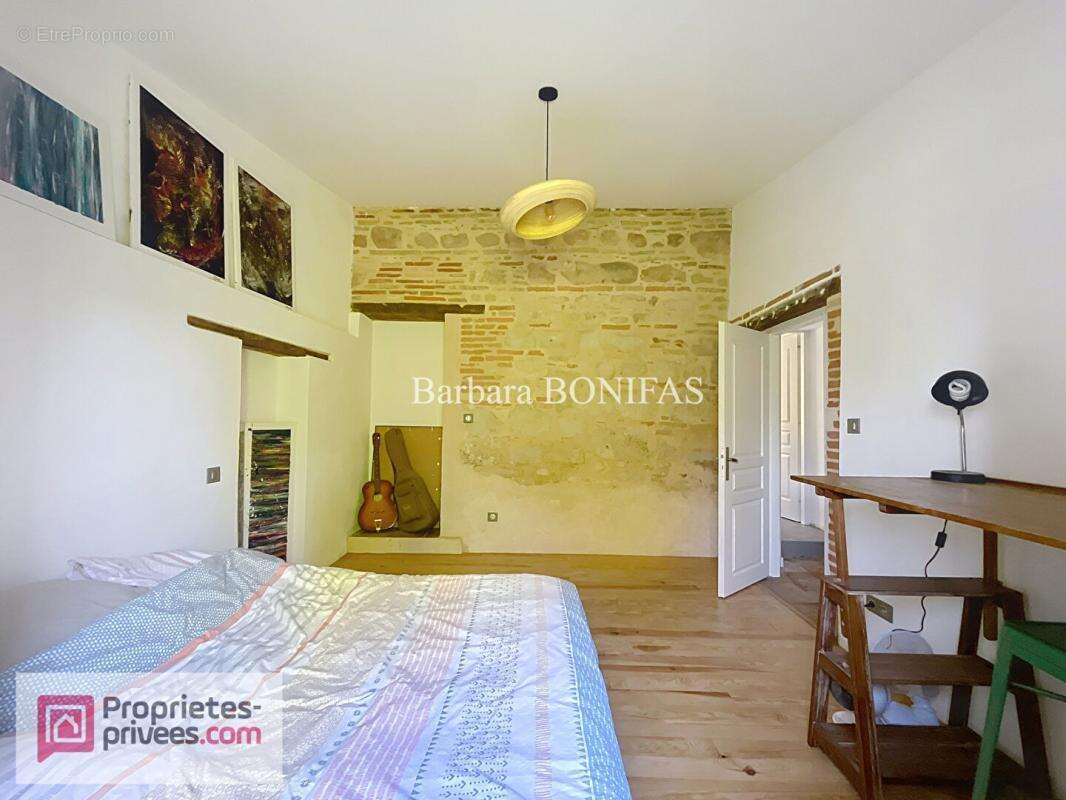 Maison à MONCLAR-DE-QUERCY