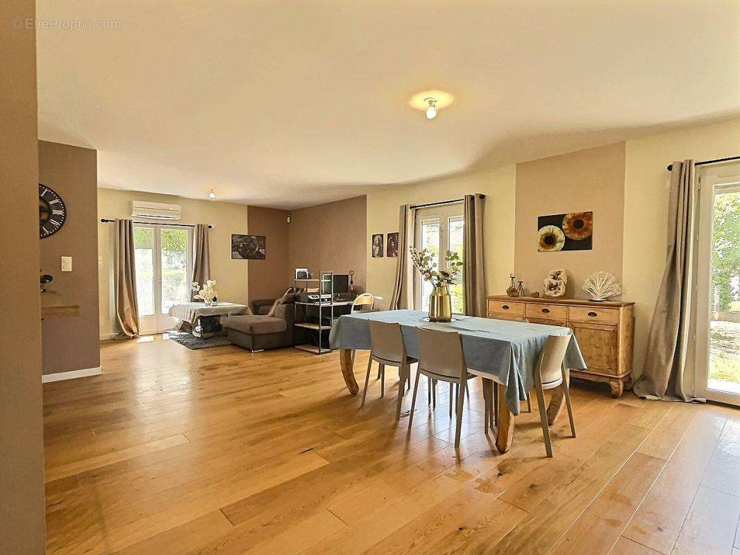 Maison à LE SEQUESTRE