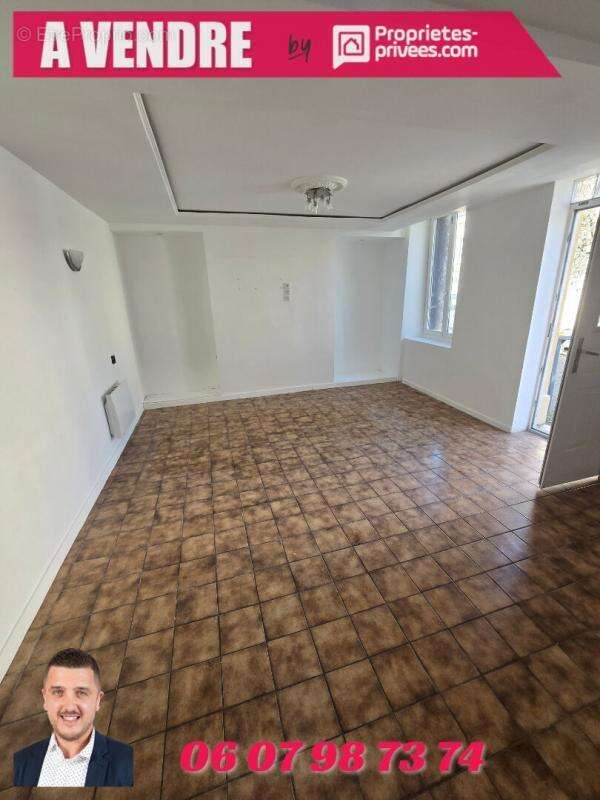 Appartement à MARLE