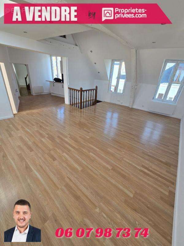 Appartement à MARLE