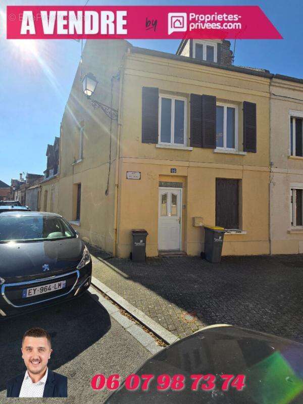 Appartement à MARLE