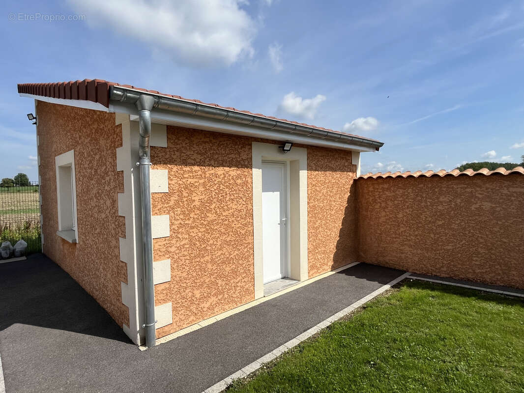 Maison à ALLIANCELLES