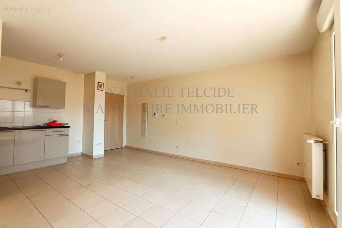 Appartement à NEUILLY-PLAISANCE