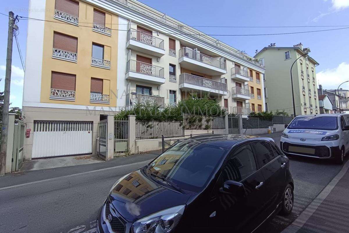 Appartement à NEUILLY-PLAISANCE