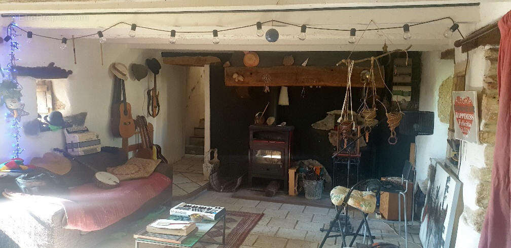 Maison à PUYLAGARDE