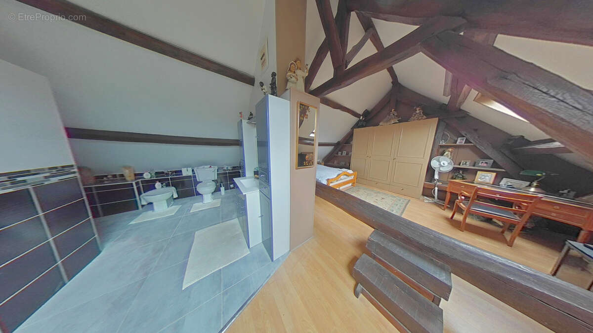 Maison à ARCES-DILO