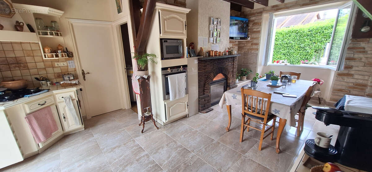 Maison à ARCES-DILO