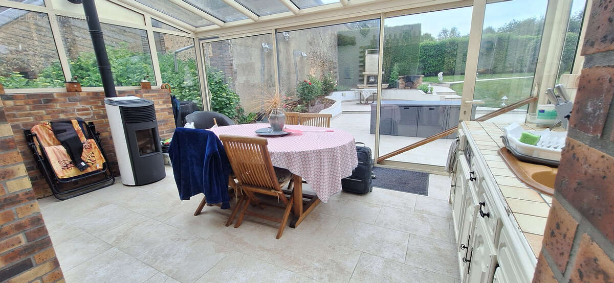 Maison à ARCES-DILO