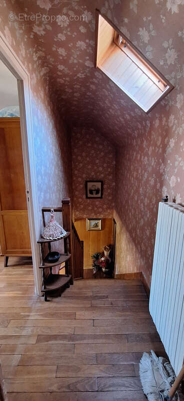 Maison à MALAY-LE-GRAND