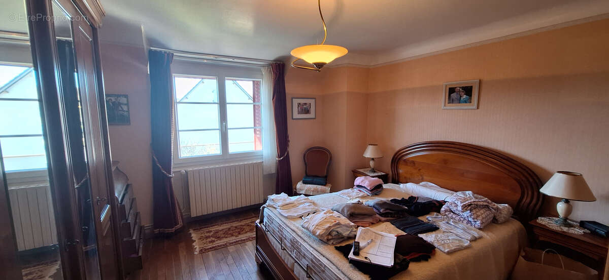 Maison à MALAY-LE-GRAND