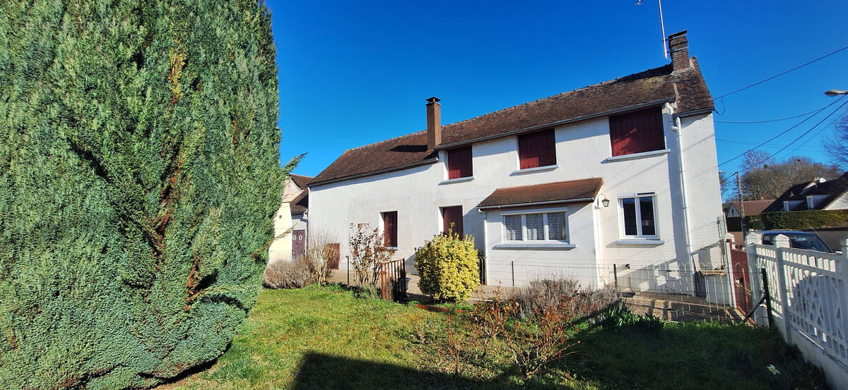 Maison à MALAY-LE-GRAND