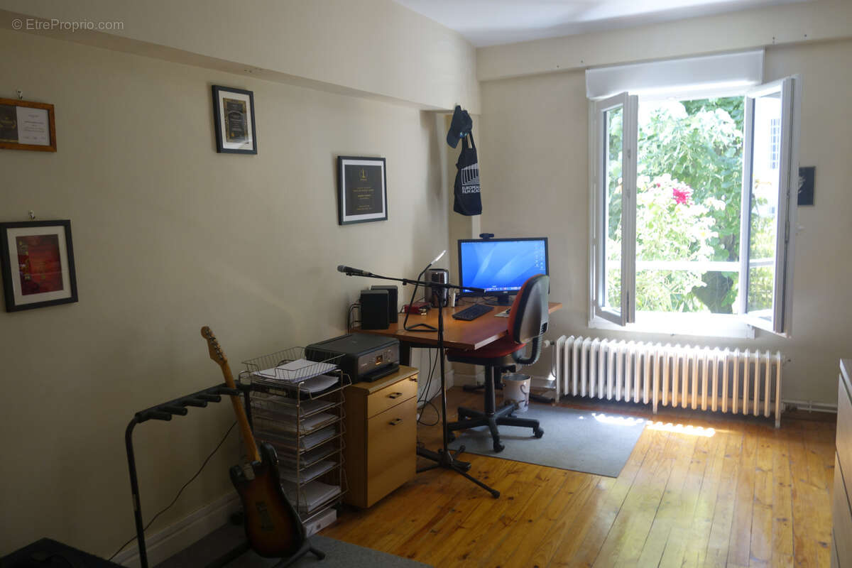 Maison à SAINT-YRIEIX-LA-PERCHE